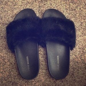 Steve Madden faux fur slides